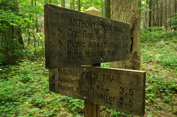 Bote Mountain Trail