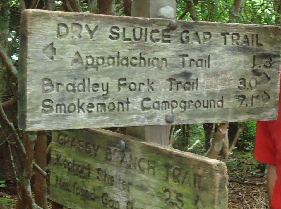 Dry Sluice Gap Trail